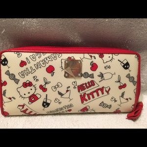 Samantha Thavasa Hello Kitty long zip wallet